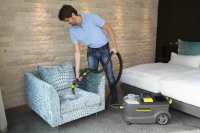 Пылесос моющий Karcher Professional PUZZI 10/1 (1.100-130.0) серый/желтый