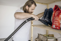 Пылесос профессиональный Karcher WD 3 S V-17/4/20 (1.628-135.0) желтый/черный/серебристый